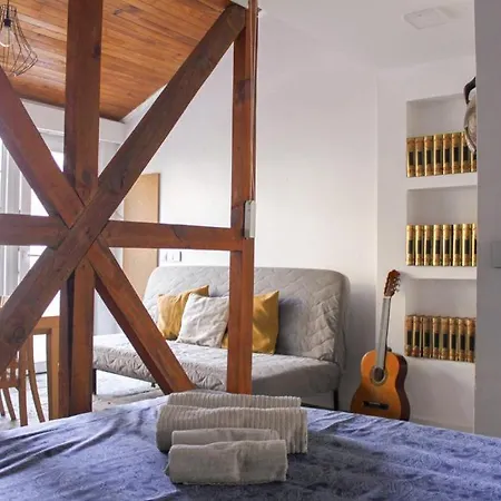 Almirante24 - With Garden - Ajuda Palace & Royal Treasure Museum 리스본