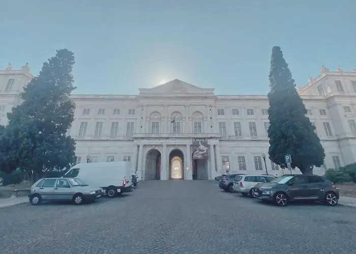 Almirante24 - With Garden - Ajuda Palace & Royal Treasure Museum Appartement *